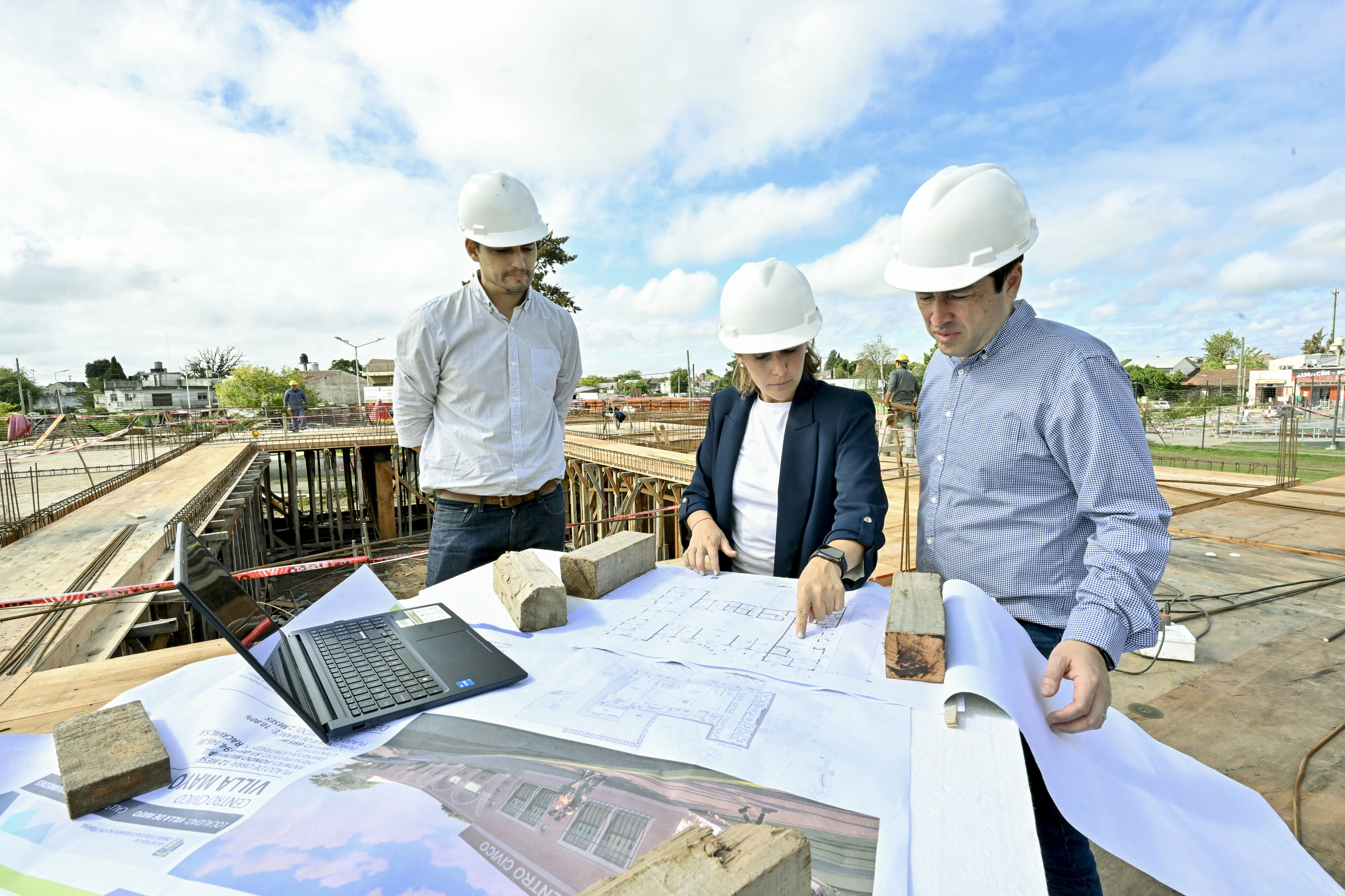 Se construye el nuevo Centro Cívico de Villa de Mayo